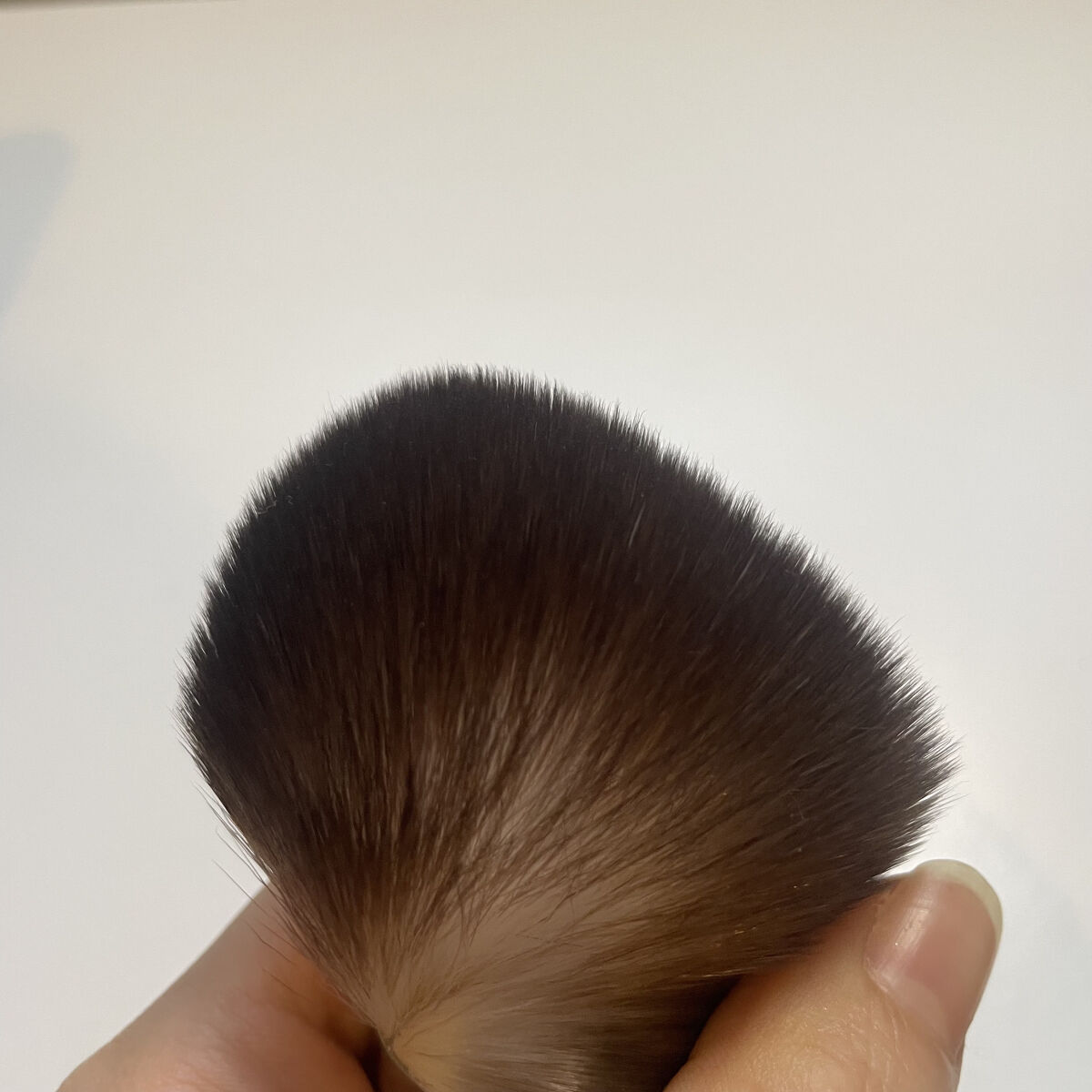 Sシルキーパウダーブラシ (M)882/fillimilli/メイクブラシを使ったクチコミ（3枚目）