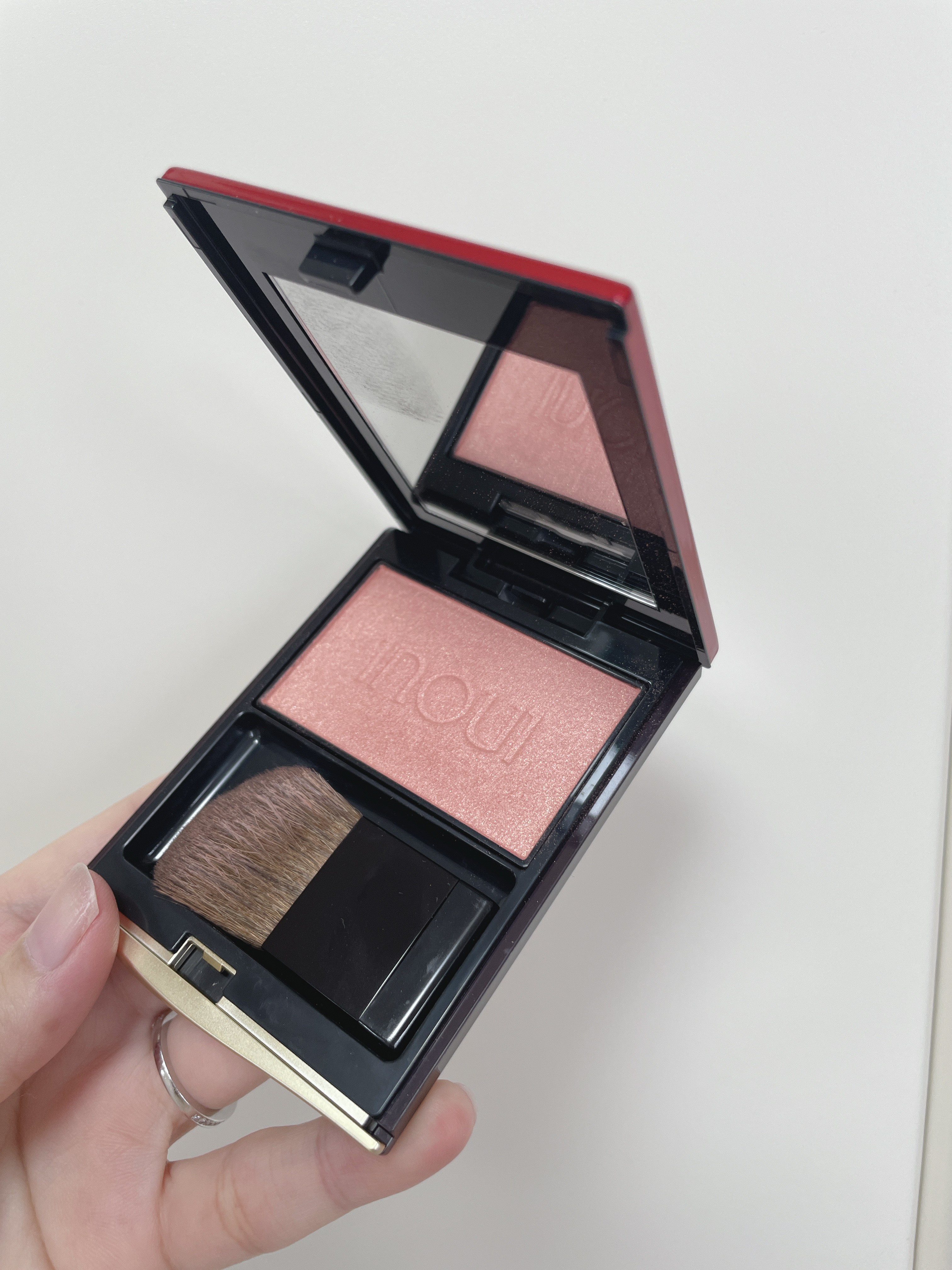 インウイ チーク/INOUI/パウダーチークを使ったクチコミ（3枚目）