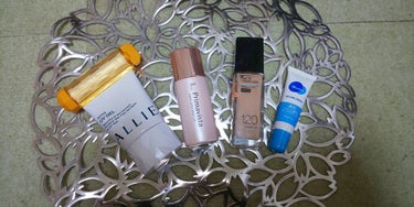 フィットミー リキッドファンデーション R/MAYBELLINE NEW YORK/リキッドファンデーションを使ったクチコミ（2枚目）