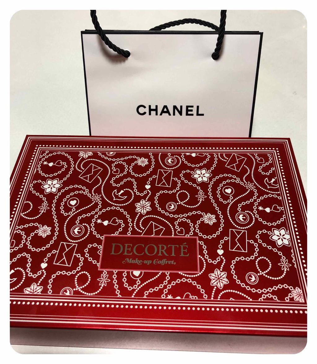メイクアップ コフレ Ⅱ（クリスマスコフレ 2019）/DECORTÉ/メイクアップキットを使ったクチコミ（1枚目）
