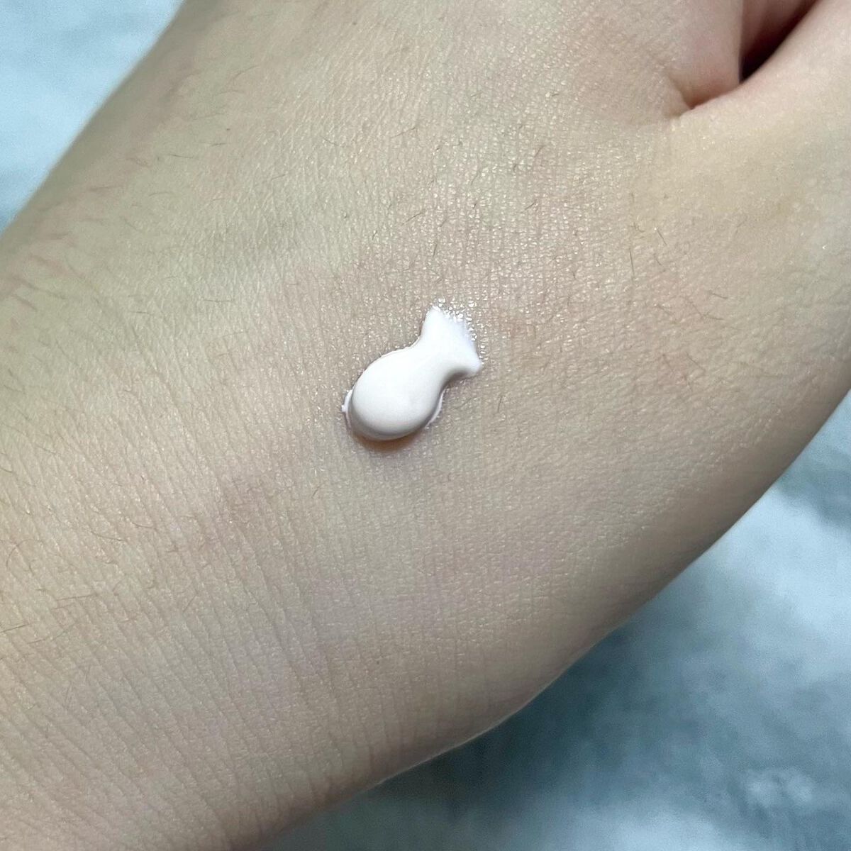 ファンクショナルモーニングクリーム/アルム/化粧下地を使ったクチコミ（3枚目）