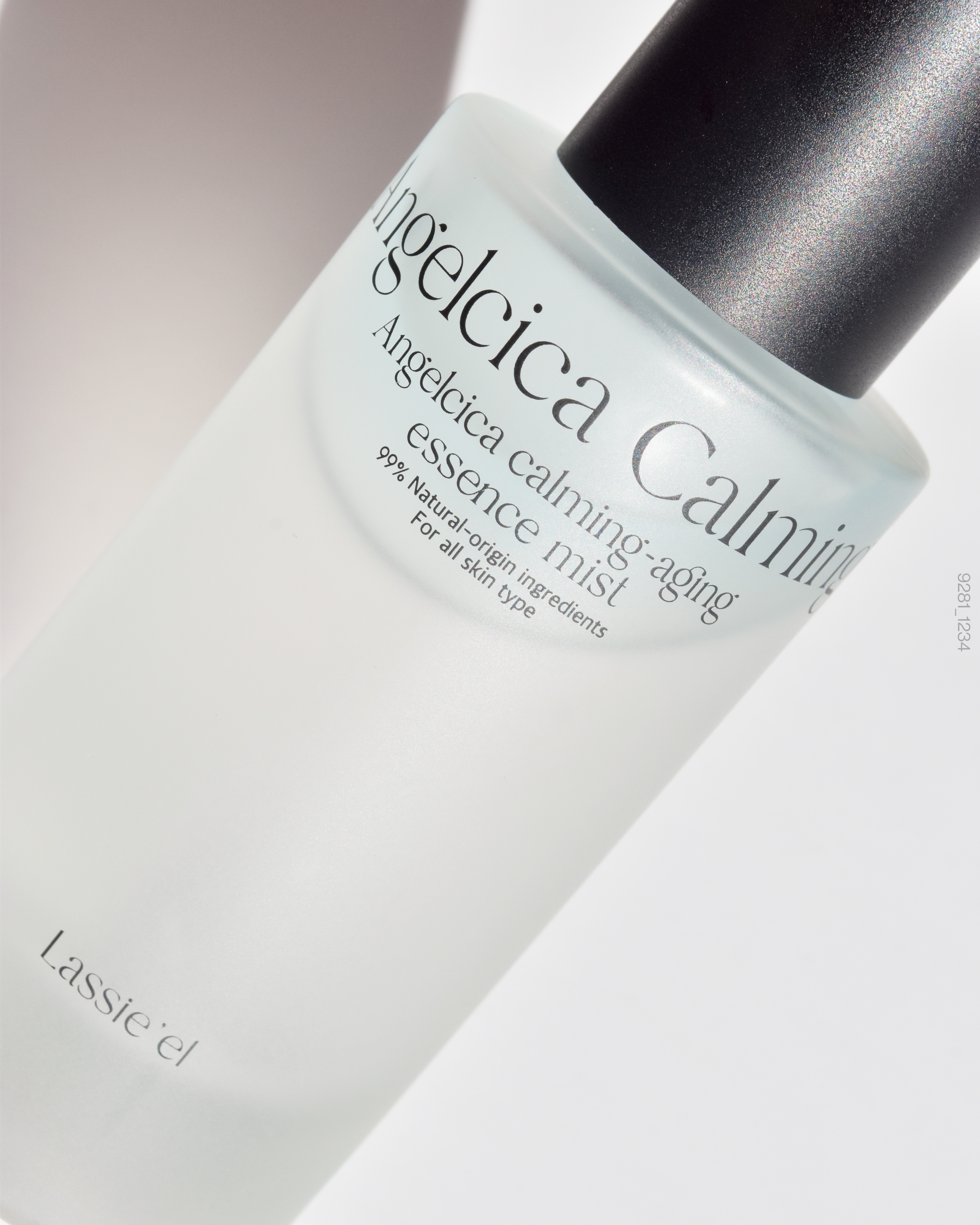 アンジェリカ·カーミングエイジングエッセンスミスト/LASSIE'EL/ミスト状化粧水を使ったクチコミ（2枚目）