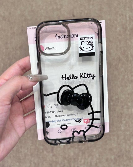 ケース大好きっ子 on LIPS 「ピンクの線のキティちゃん、とっても可愛いね#iPhoneケース..」(4枚目)