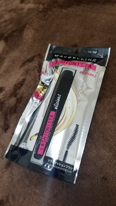 ラッシュニスタ オイリシャス/MAYBELLINE NEW YORK/マスカラを使ったクチコミ（1枚目）