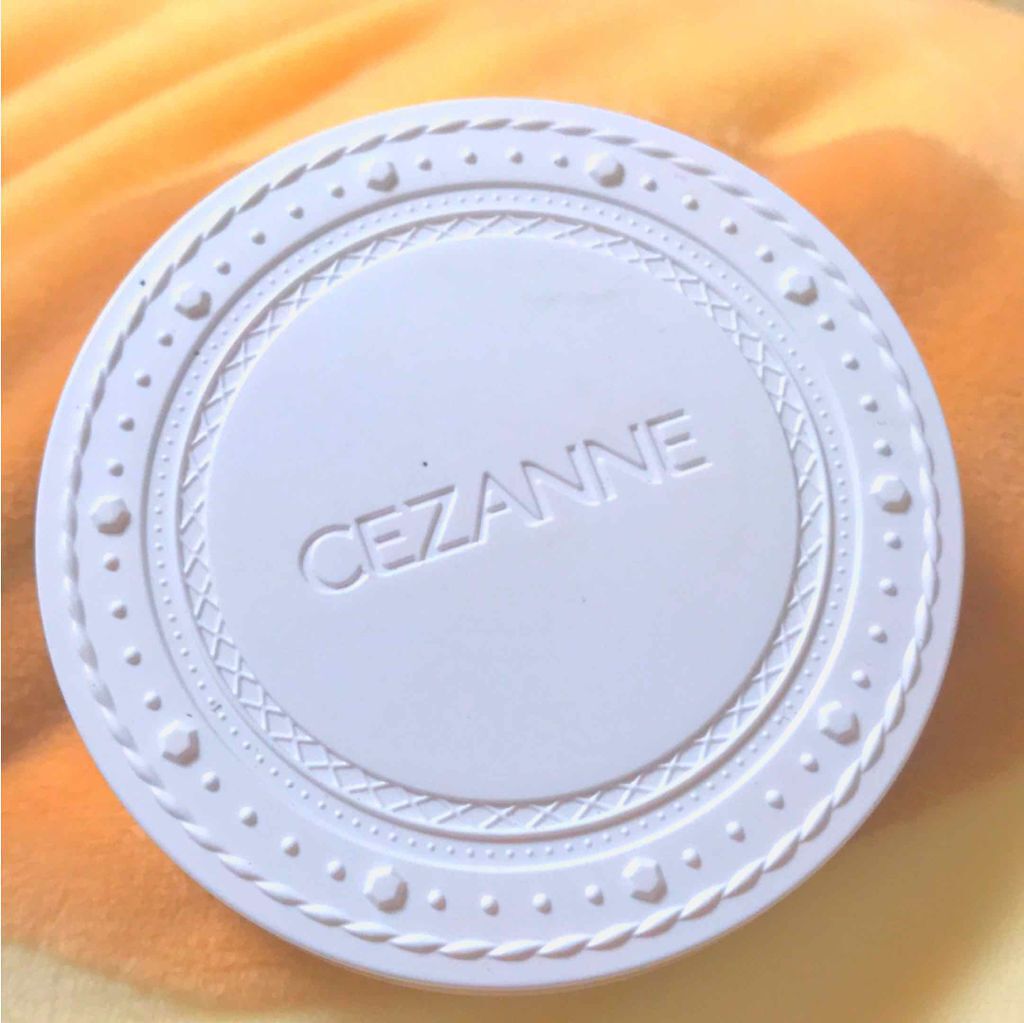 UVクリアフェイスパウダー/CEZANNE/プレストパウダーを使ったクチコミ（3枚目）