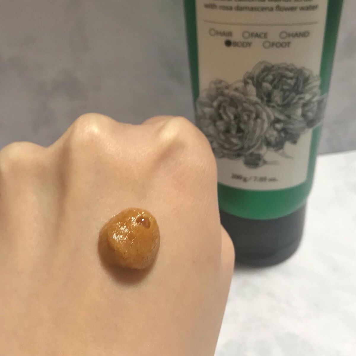 オリジナルボディスクラブ ホワイトムスク/plu/ボディスクラブを使ったクチコミ(3枚目)