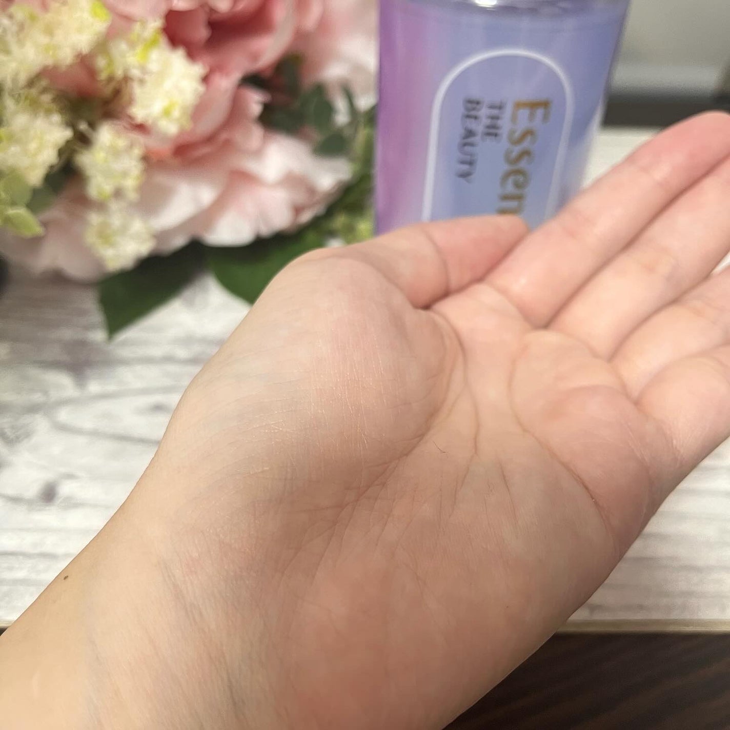 エッセンシャル プレミアム ウォータートリートメント ナチュラルモイスト/エッセンシャル/アウトバストリートメントを使ったクチコミ(3枚目)