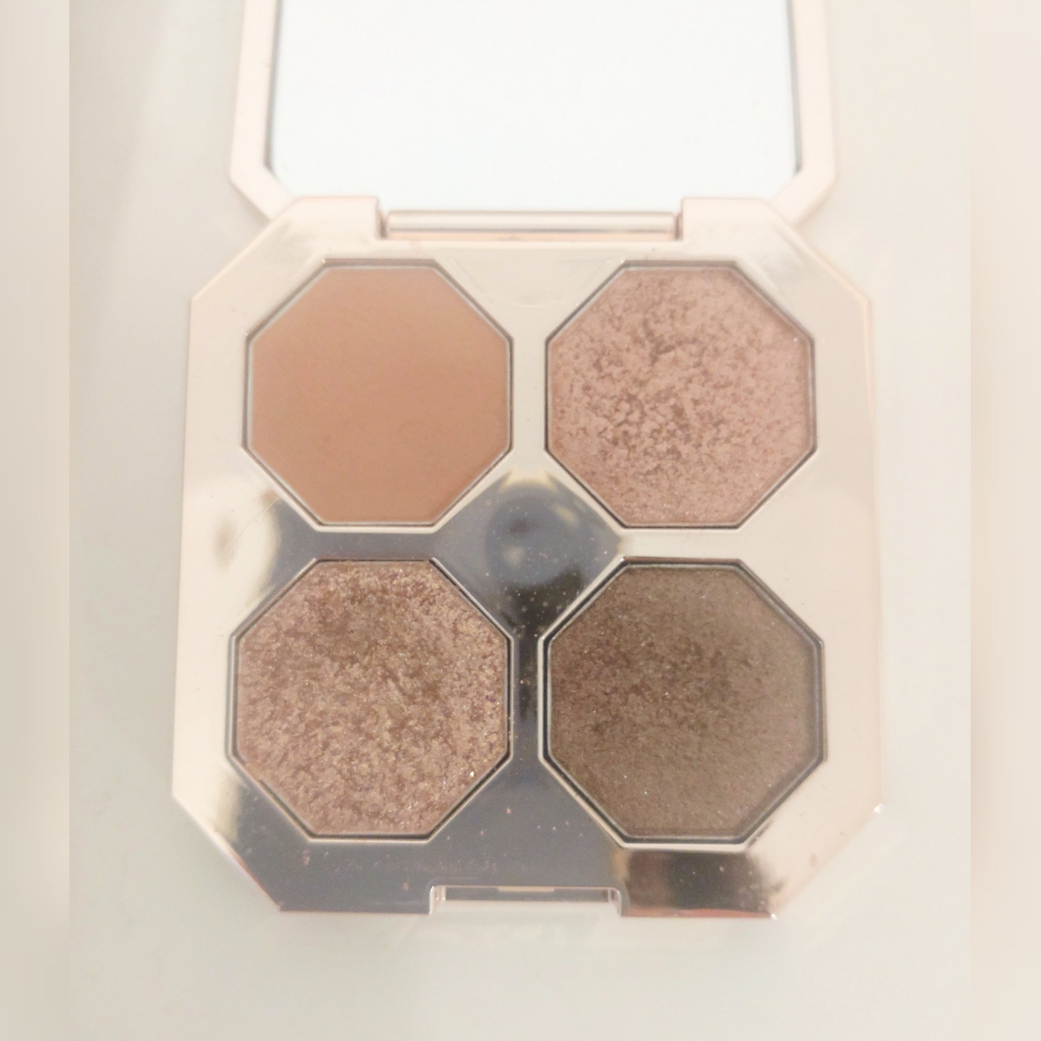 ドリームベルベットアイシャドウパレット ラブスペル/DEAR DAHLIA/アイシャドウパレットを使ったクチコミ（2枚目）