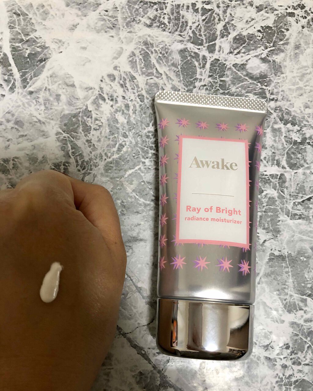 レイオブブライト ラディアンス モイスチュアライザー/Awake/化粧下地を使ったクチコミ（3枚目）