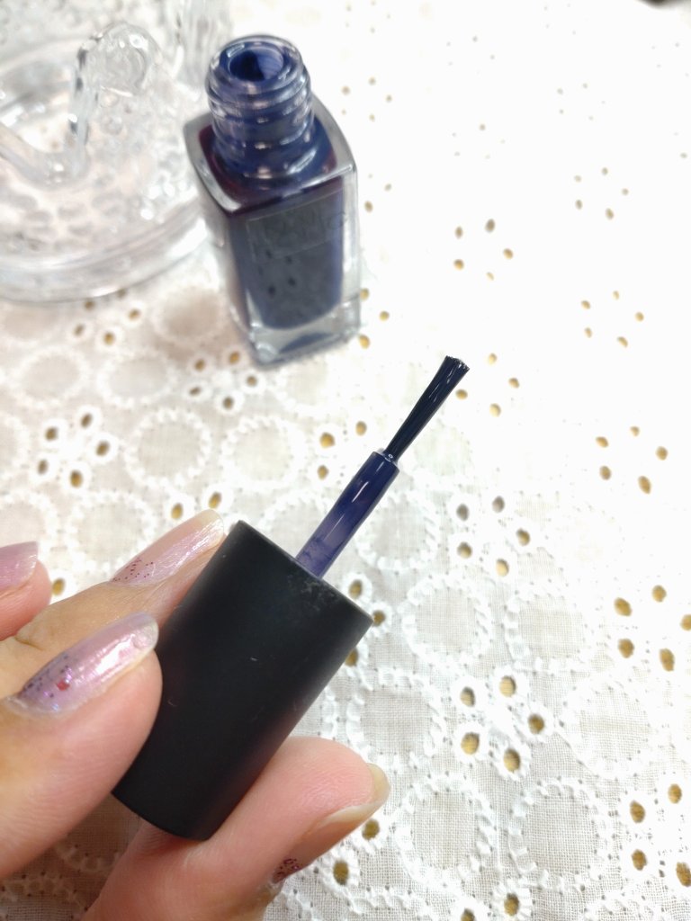 ネイルホリック Mode color/ネイルホリック/マニキュアを使ったクチコミ（2枚目）