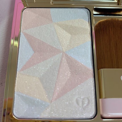 クレ・ド・ポー ボーテ レオスールデクラ/クレ・ド・ポー ボーテ/パウダーハイライトを使ったクチコミ(6枚目)