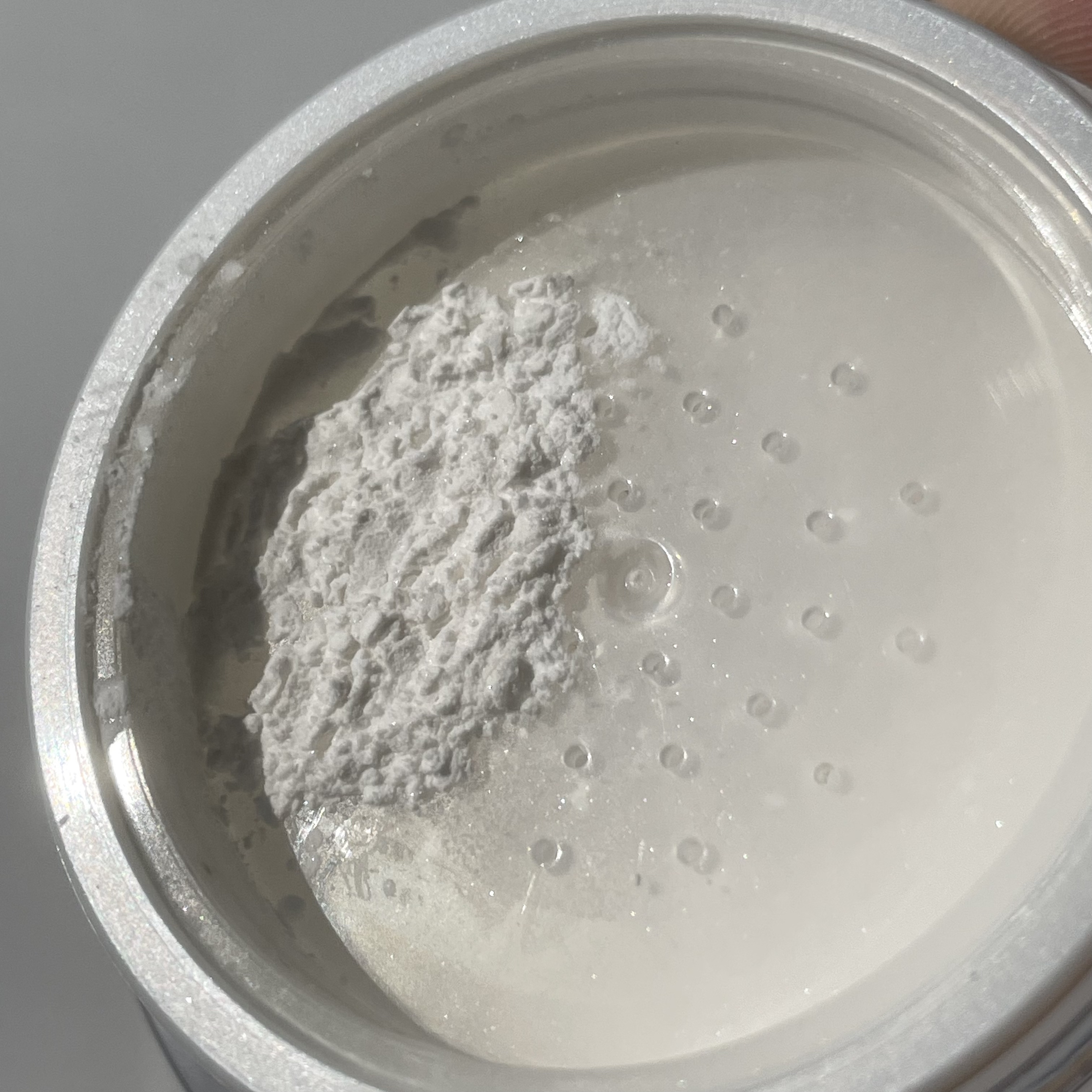 イーブン ベター ブライトニング ルース パウダーC/CLINIQUE/ルースパウダーを使ったクチコミ（3枚目）