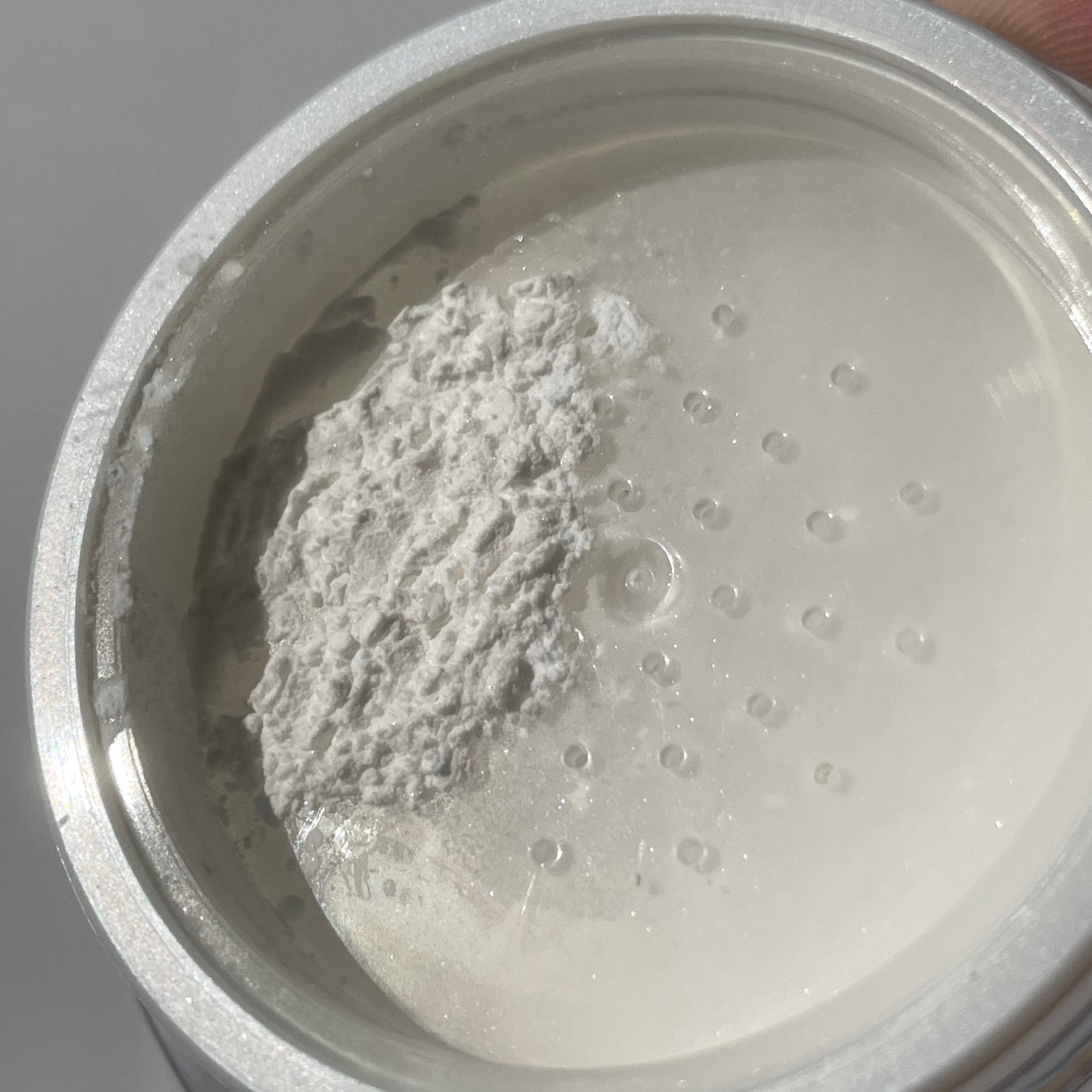 イーブン ベター ブライトニング ルース パウダーC/CLINIQUE/ルースパウダーを使ったクチコミ(3枚目)