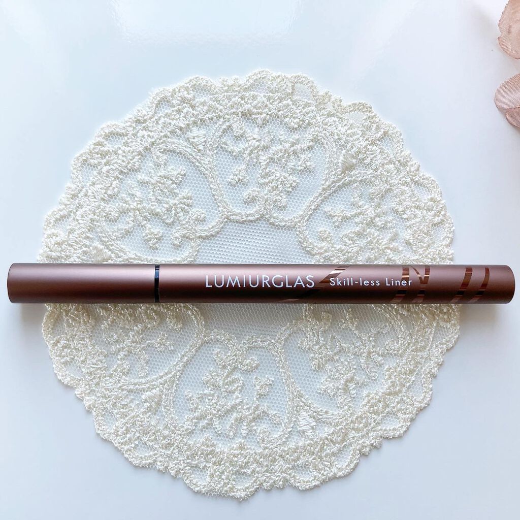 スキルレスライナー/LUMIURGLAS/リキッドアイライナーを使ったクチコミ（2枚目）