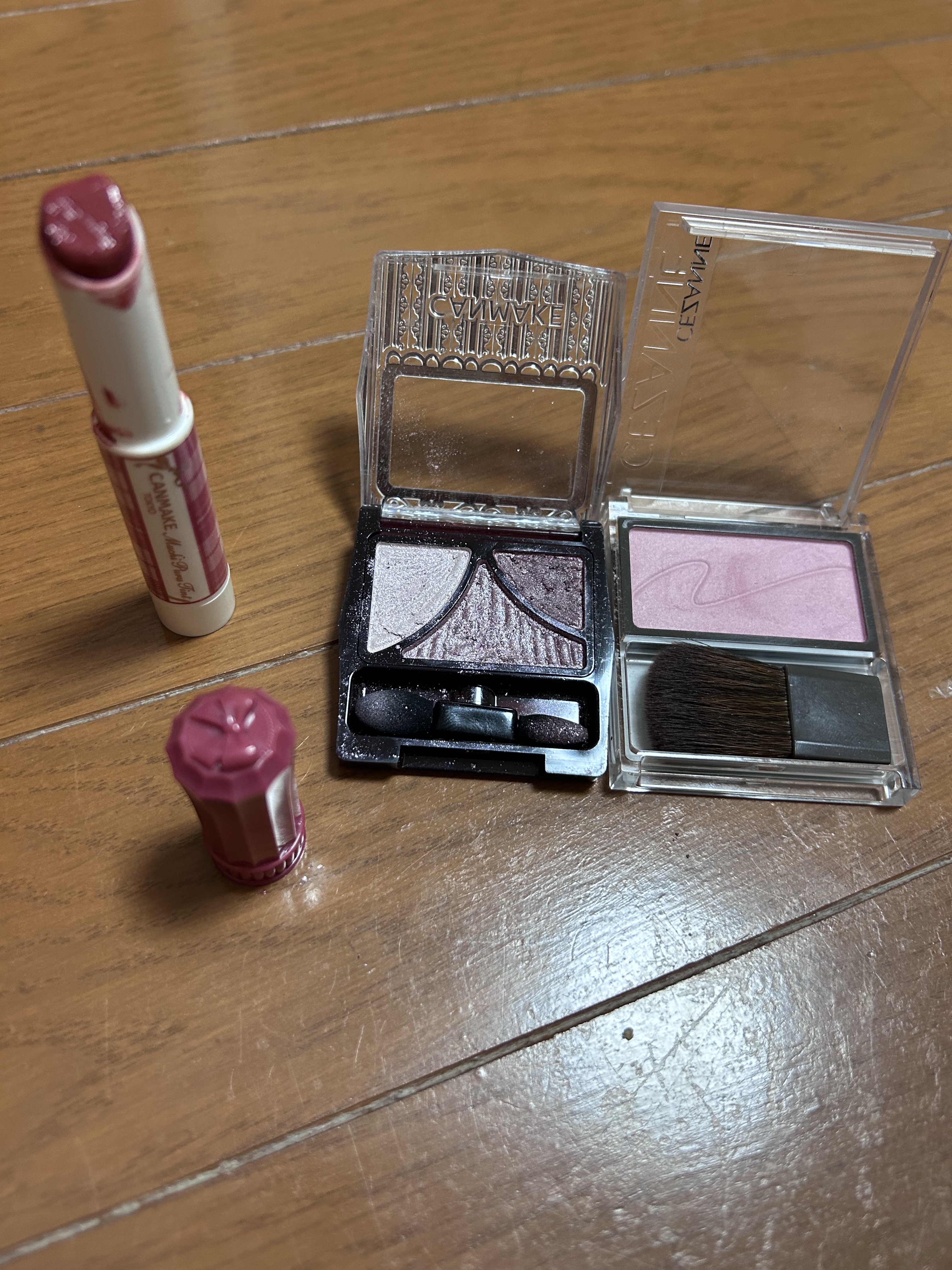 ジューシーピュアアイズ/キャンメイク/アイシャドウパレットを使ったクチコミ（1枚目）