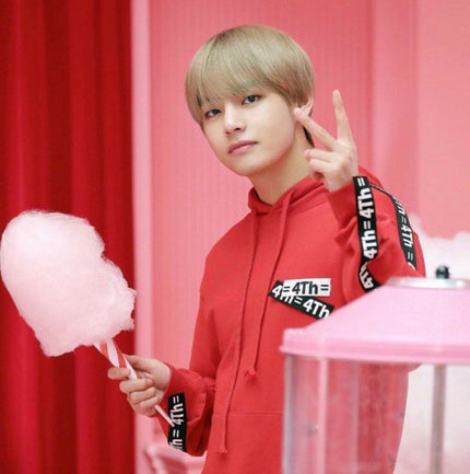 🇰🇷유월🍒𓂃◌𓈒𓐍 on LIPS 「こんにちは!今日は自己紹介します?年齢…10代ですね誕生日…4..」(4枚目)