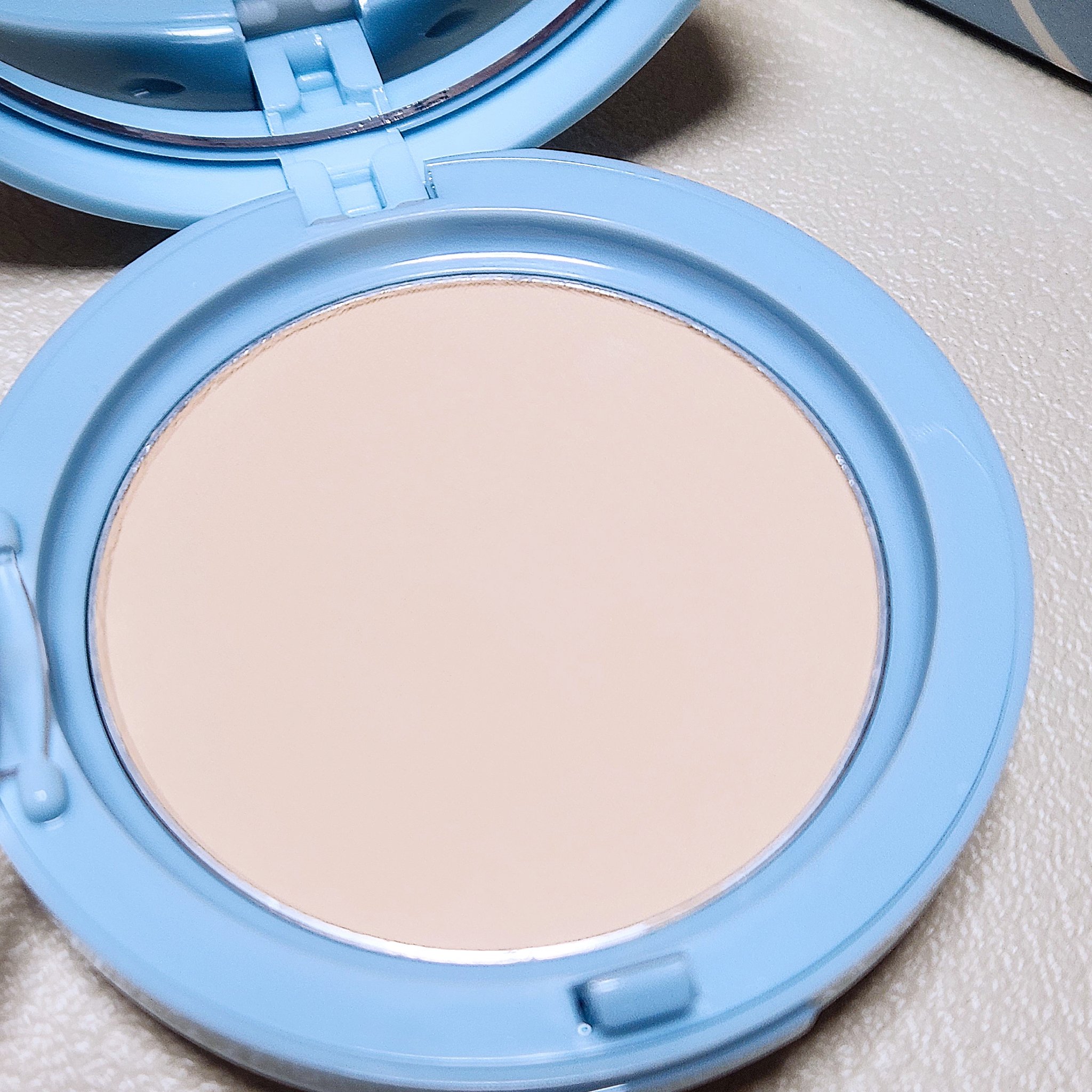 スムースフィットファンデーション/mileda/パウダーファンデーションを使ったクチコミ（3枚目）