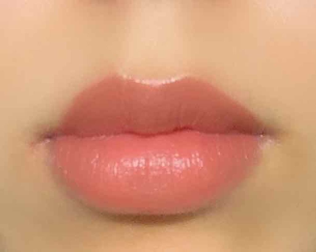 ルージュシグネチャー /ロレアル パリ/リップグロスを使ったクチコミ（3枚目）