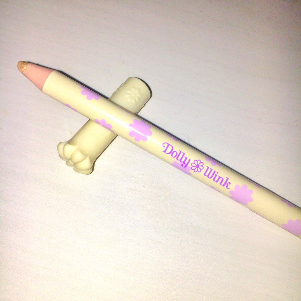 ペンシルアイカラー クリームラメ/ドーリーウインク/ペンシルアイライナーを使ったクチコミ（1枚目）