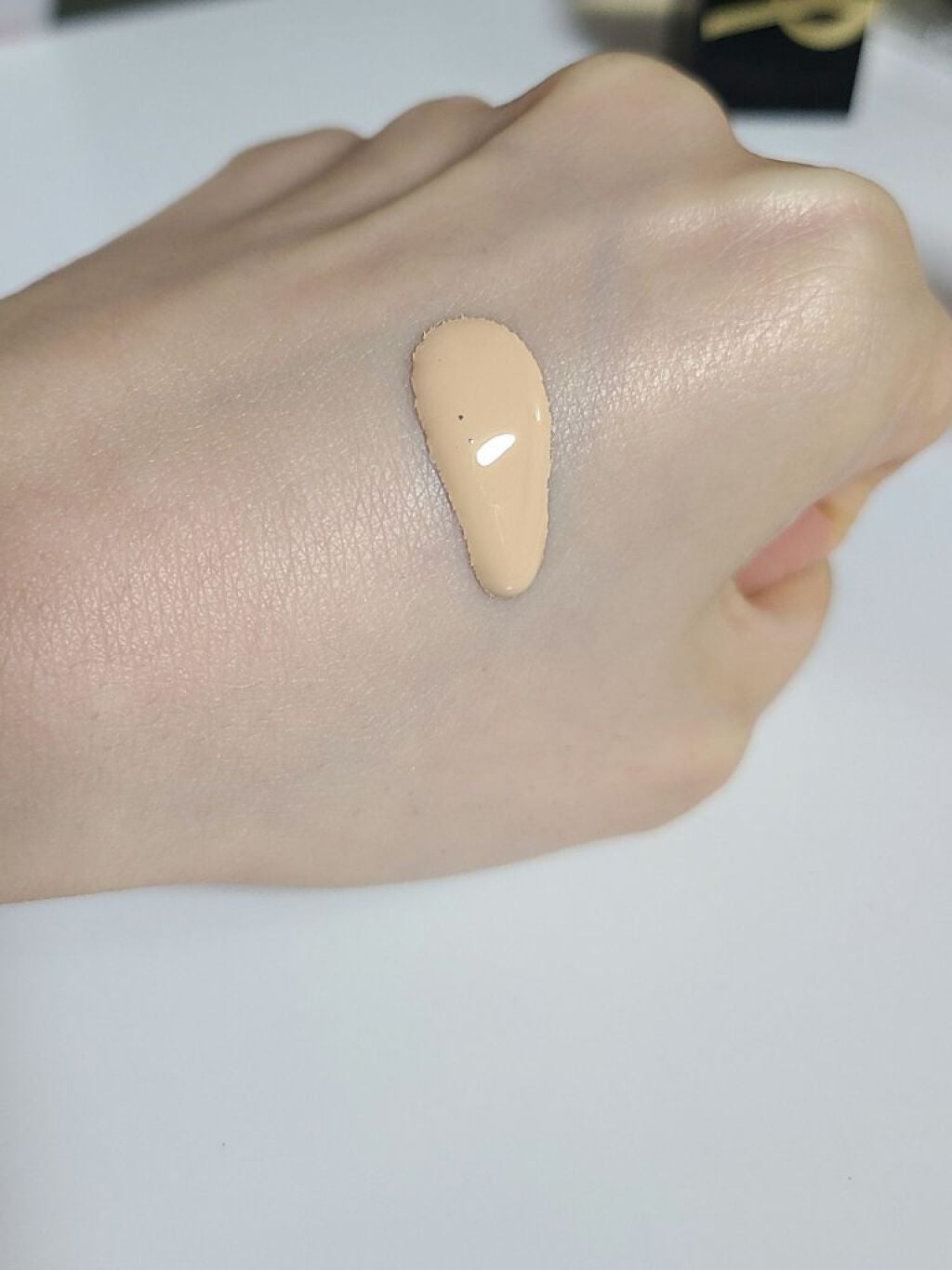 オールアワーズ リキッド/YVES SAINT LAURENT BEAUTE/リキッドファンデーションを使ったクチコミ(3枚目)