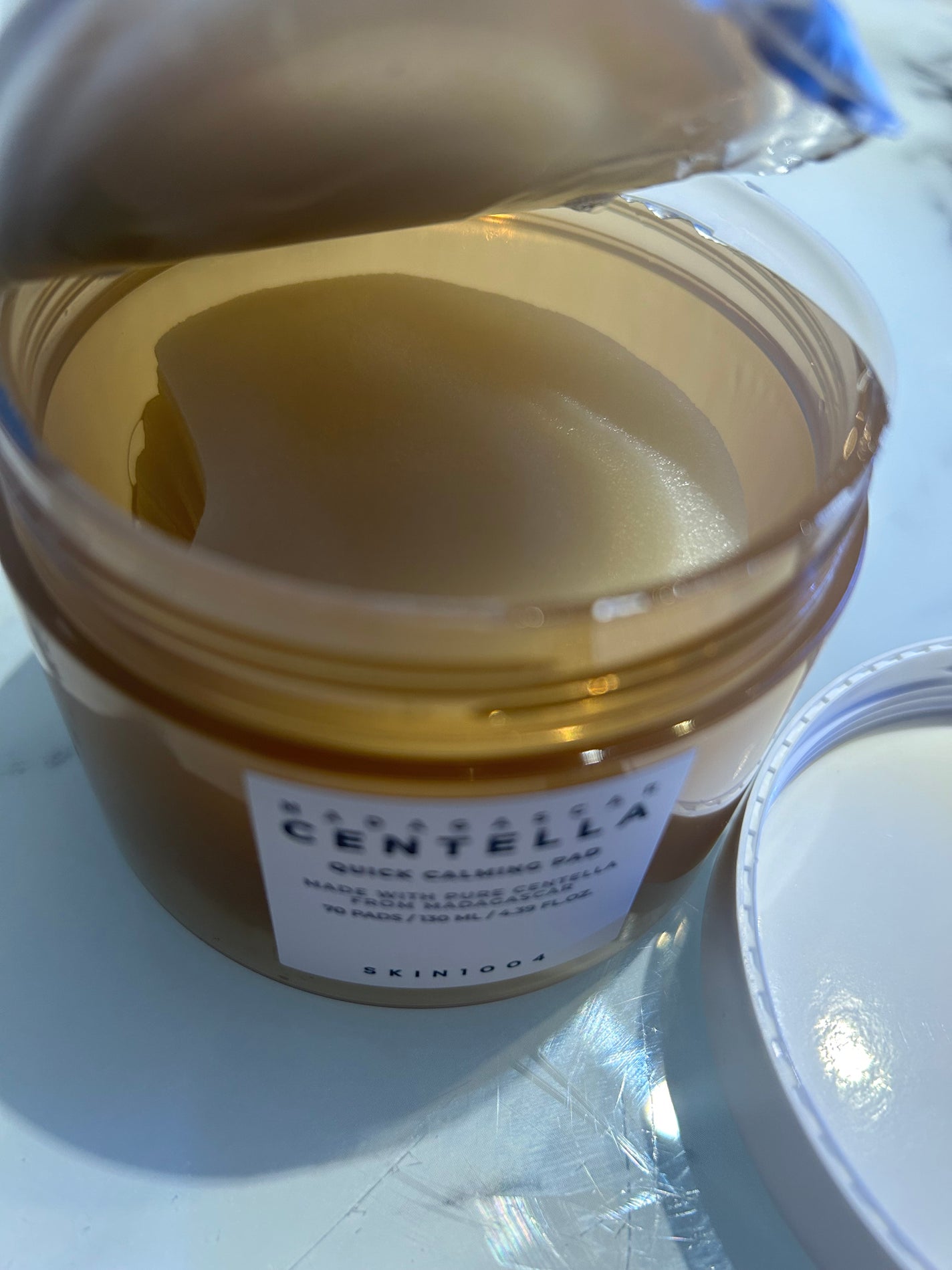 motohama on LIPS 「SKIN1004センテラクイックカーミングパッドフェイスパッド..」(3枚目)