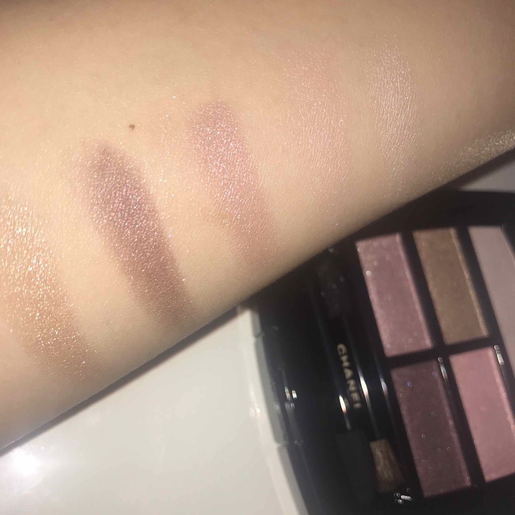 CHANEL レ ベージュ パレット ルガールのクチコミ「CHANEL レ ベージュ パレット ルガール ライト

これはお友達から誕生日プレゼントで頂.....」（3枚目）