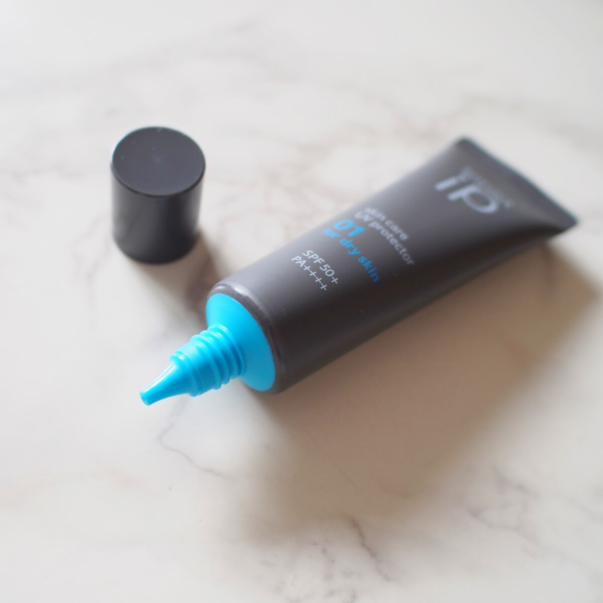 ソフィーナ iP スキンケアUV 01乾燥しがちな肌環境 SPF50+ PA++++/SOFINA iP/日焼け止めクリームを使ったクチコミ（2枚目）