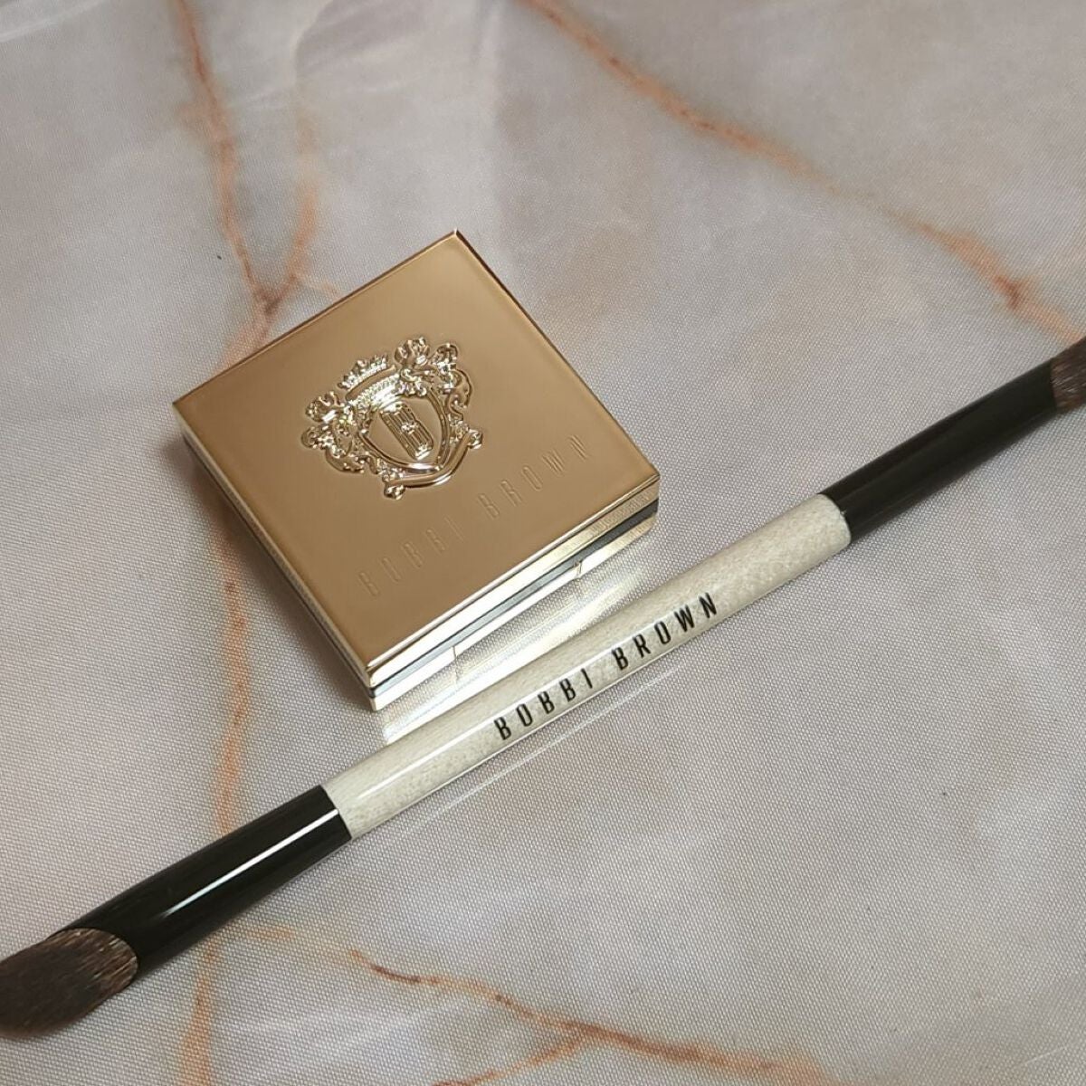 リュクス アイシャドウ リッチスパークル/BOBBI BROWN/単色アイシャドウを使ったクチコミ(2枚目)