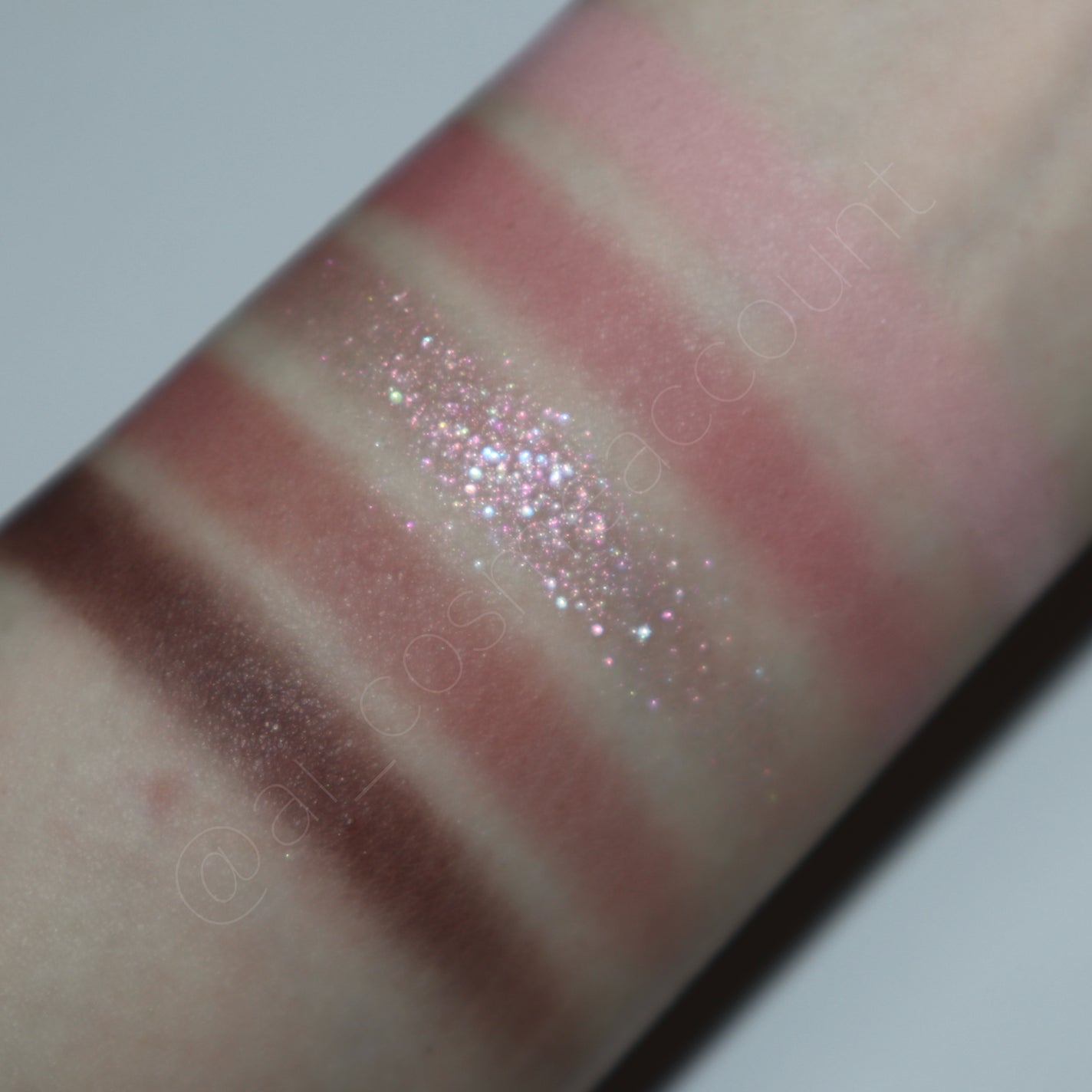 インク ポケット シャドウ パレット(AD)/PERIPERA/アイシャドウパレットを使ったクチコミ(4枚目)