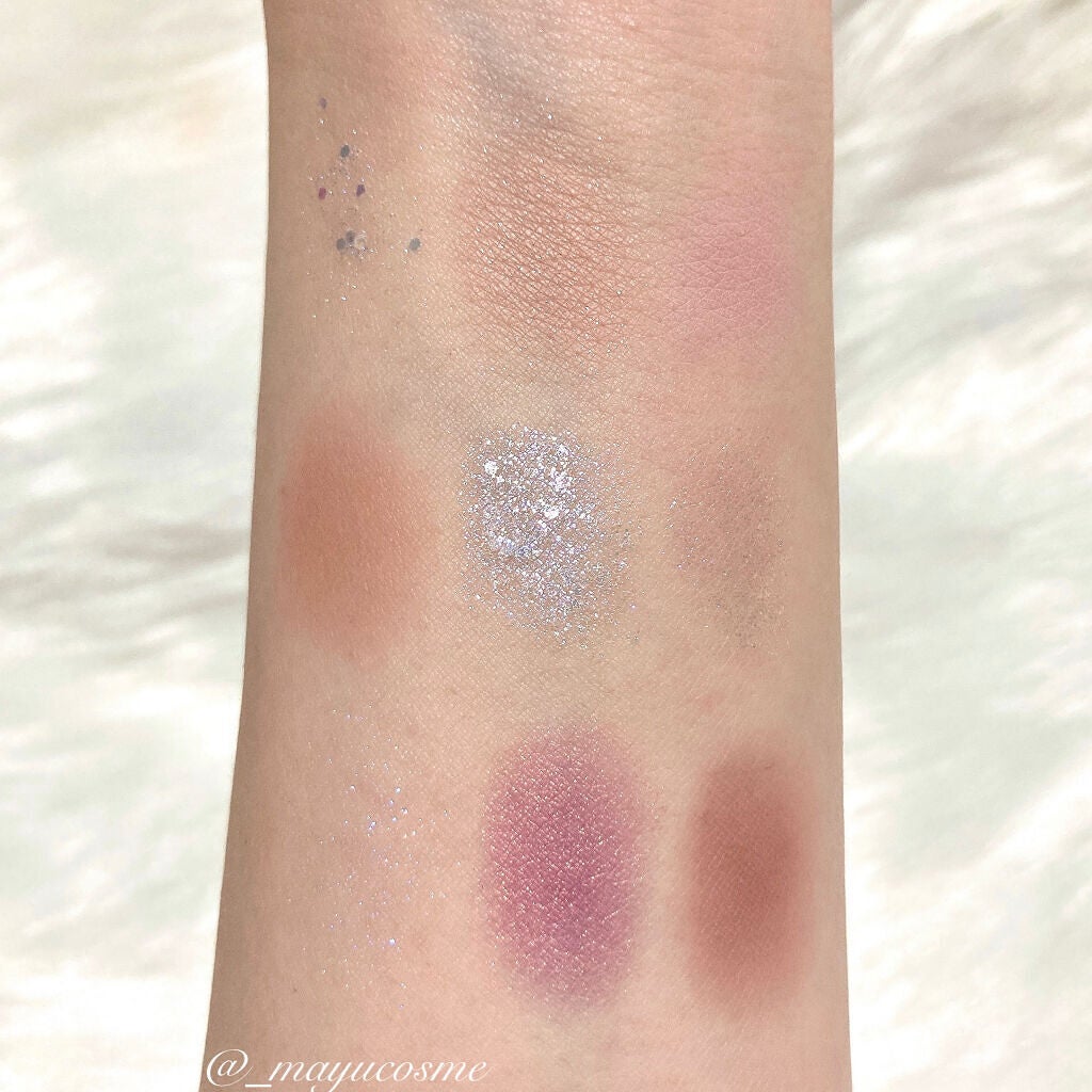 グリッターペディアアイパレット/unleashia/アイシャドウパレットを使ったクチコミ(4枚目)