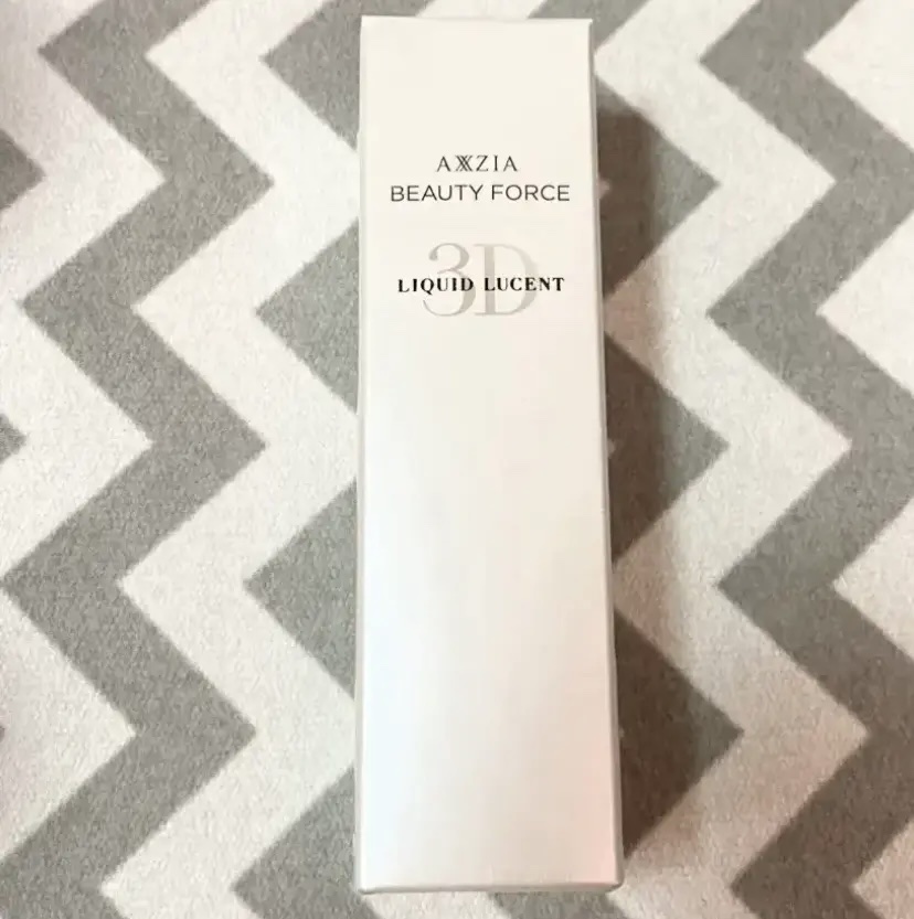 AXXZIA ビューティーフォース リキッドルーセント 3D のクチコミ「AXXZIA
ビューティーフォース リキッドルーセント 3D

光を味方に素肌美を極める新感覚.....」（1枚目）