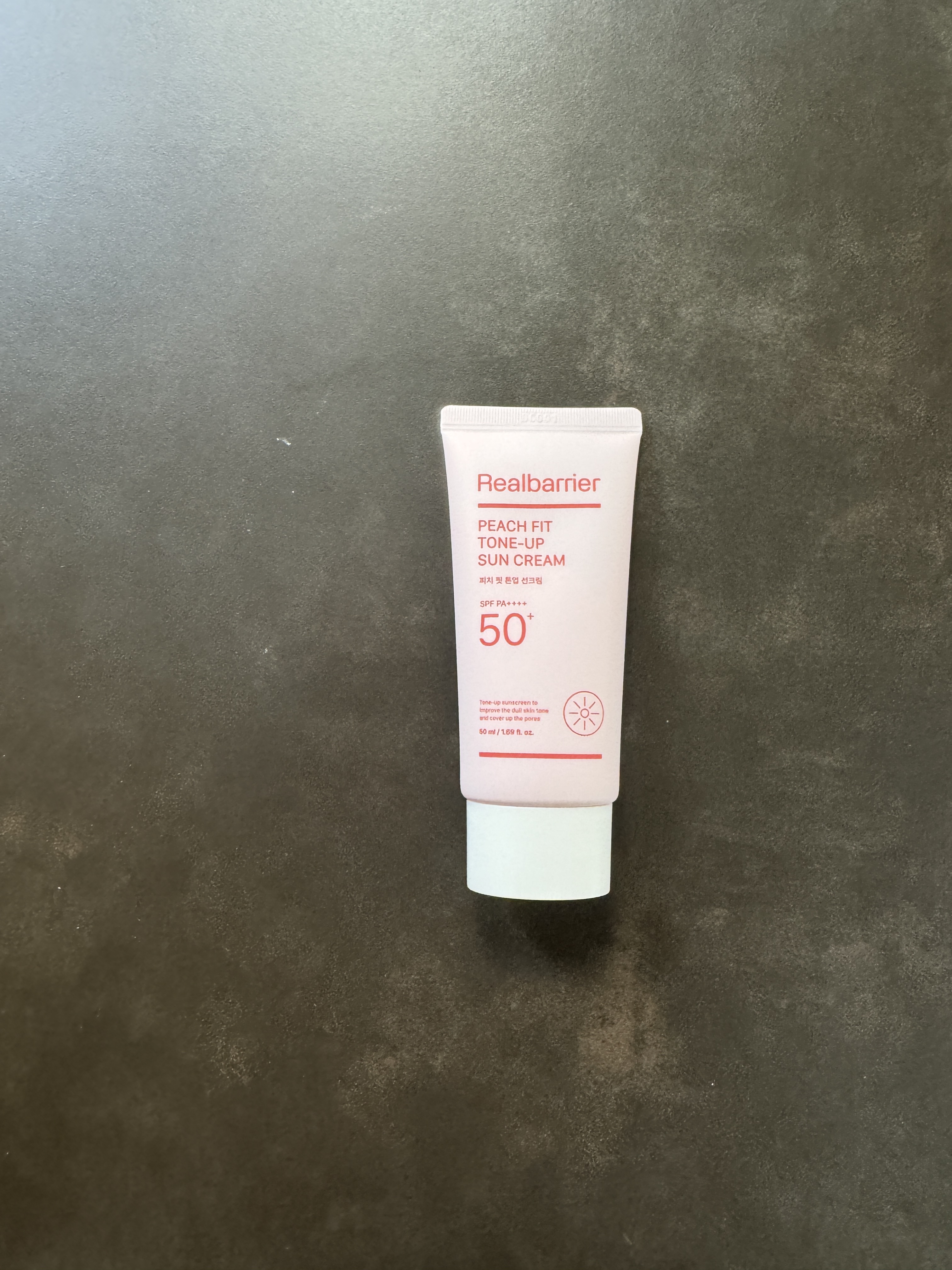 ピーチフィットトーンアップ日焼け止め/Real Barrier/日焼け止めクリームを使ったクチコミ（1枚目）