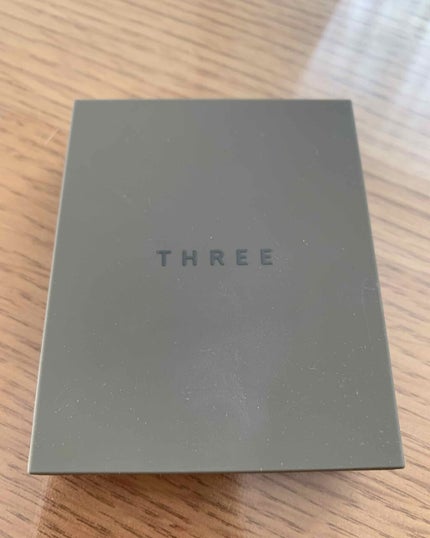 THREE シマリング グロー デュオ/THREE/クリームハイライトを使ったクチコミ(2枚目)