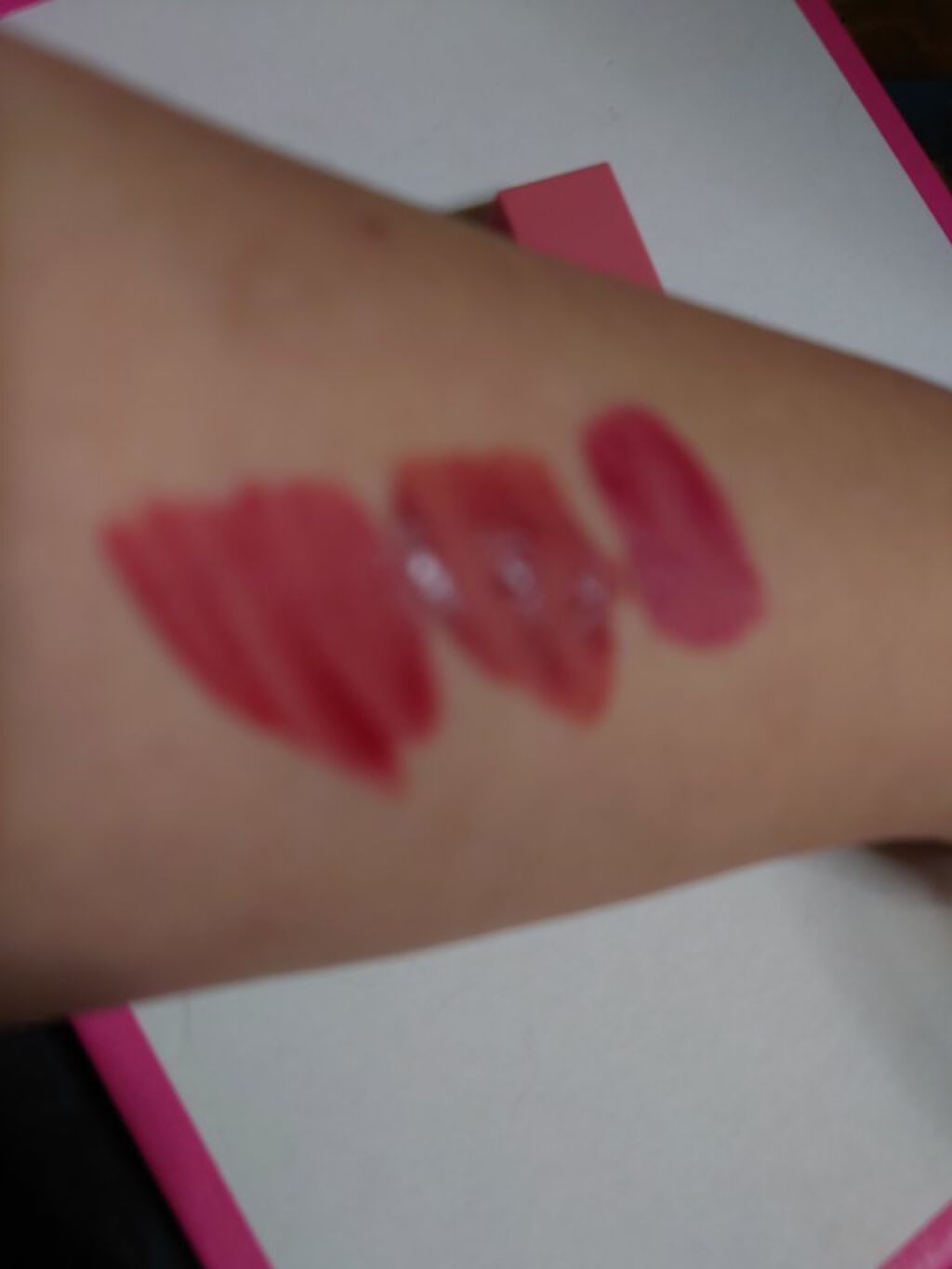 デューイ ブラー ティント 02 CORAL DUSTY/CLIO/リップティントを使ったクチコミ（2枚目）