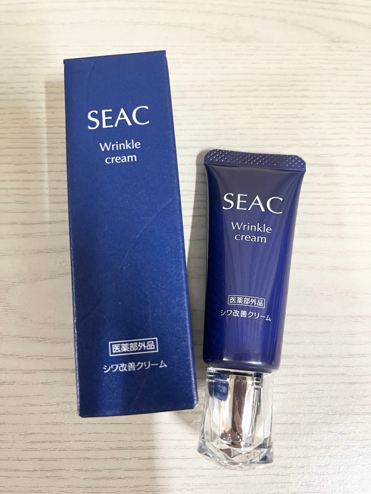 シワ改善クリームプレミアム/SEAC/アイケア・アイクリームを使ったクチコミ(1枚目)