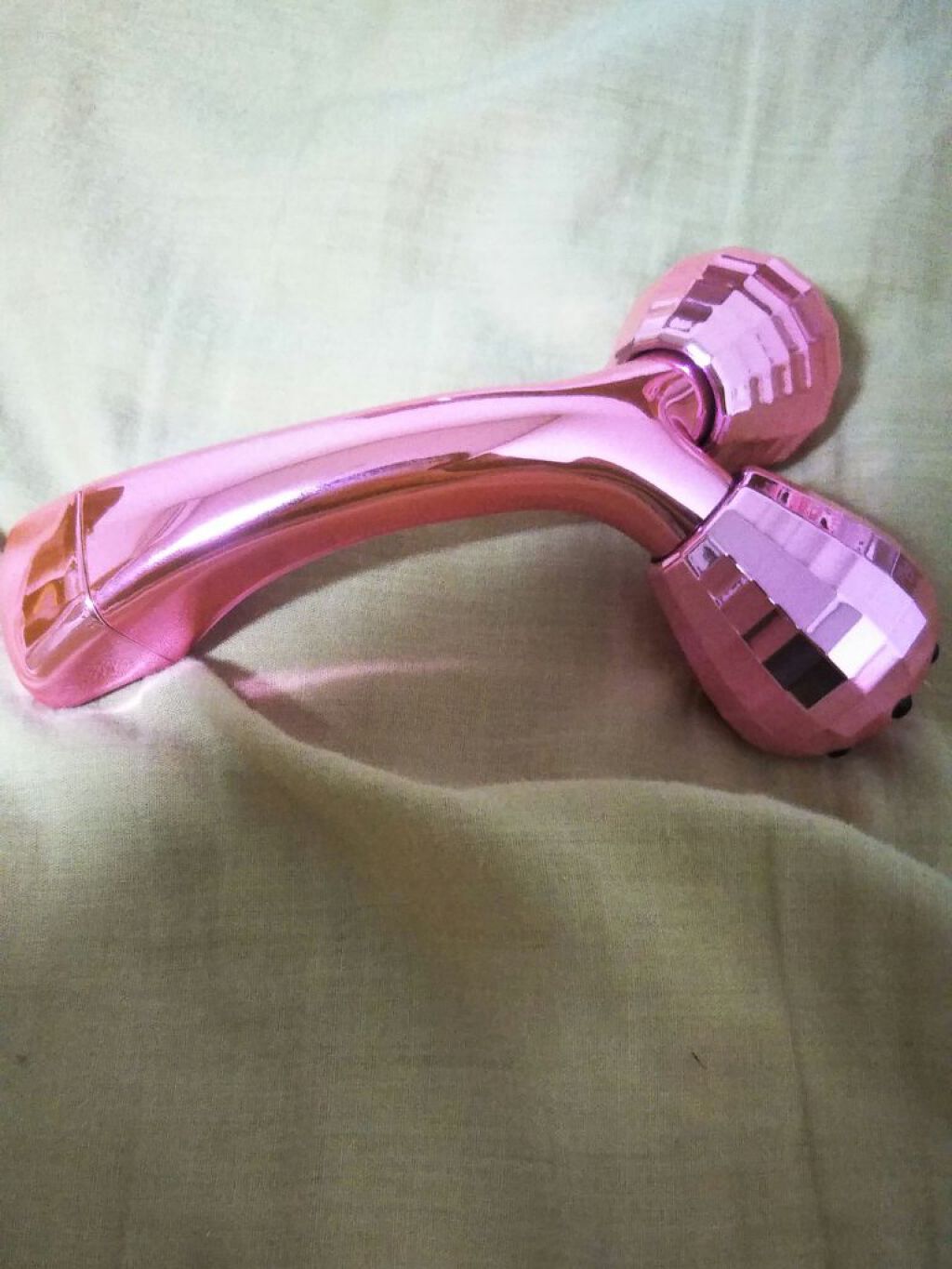 ゲルマミラーボール美容ローラーシャイン/ファイブスター/ボディローラーを使ったクチコミ(3枚目)