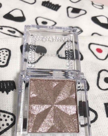 セレクト アイカラー N/ESPRIQUE/単色アイシャドウを使ったクチコミ(2枚目)