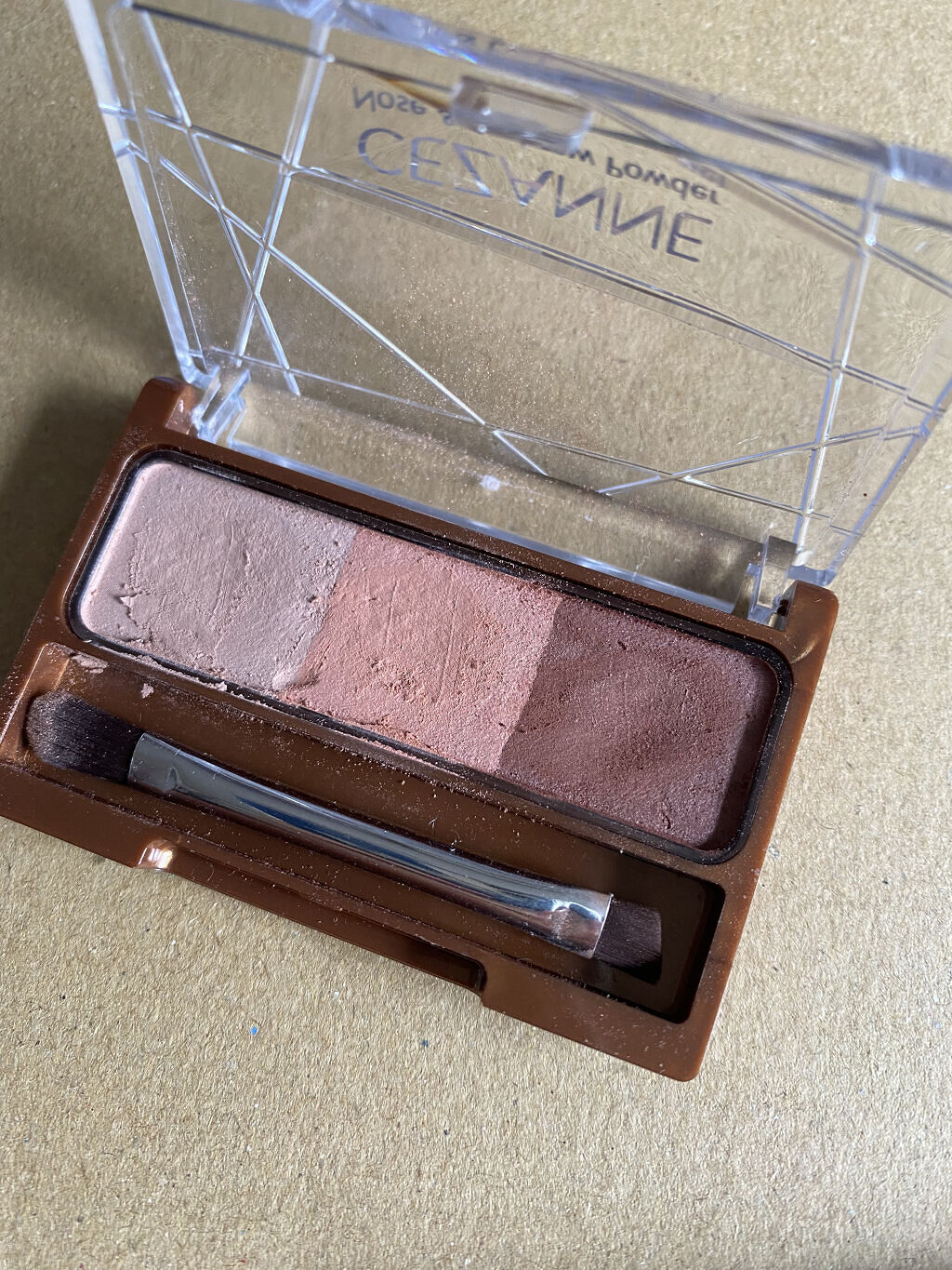 ノーズ＆アイブロウパウダー/CEZANNE/パウダーアイブロウを使ったクチコミ（2枚目）