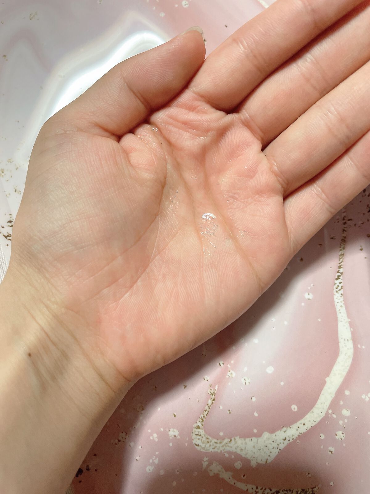 エッセンシャル プレミアム ウォータートリートメント EXスムース/エッセンシャル/アウトバストリートメントを使ったクチコミ（2枚目）