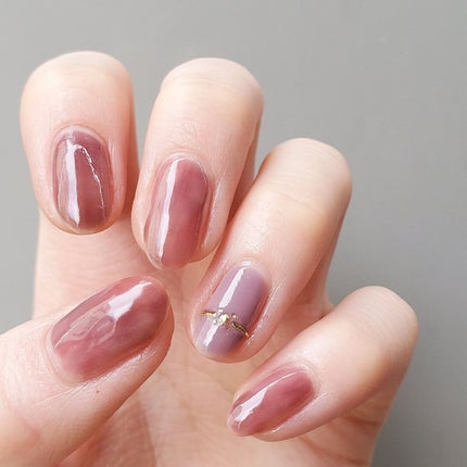 𝑚𝑒𝑟𝑐𝑒 on LIPS 「これは買うべき!使える100均ネイルシール🫶🏻𓐄𓐄𓐄𓐄𓐄𓐄𓐄𓐄..」(5枚目)