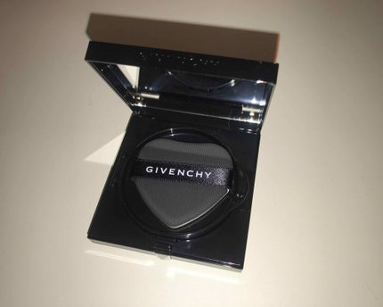 タン・クチュール・クッション/GIVENCHY/クッションファンデーションを使ったクチコミ(2枚目)
