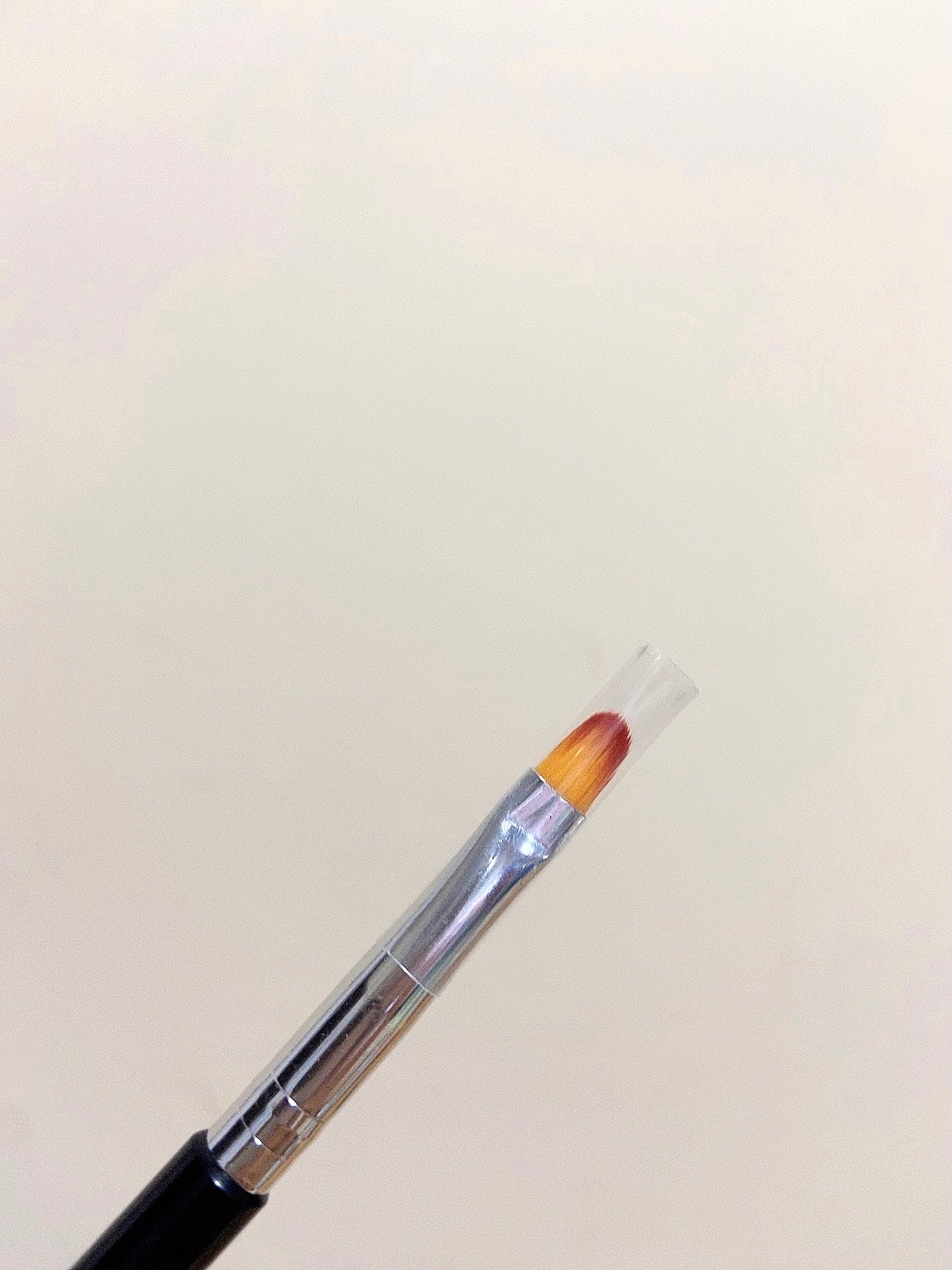 ハル on LIPS 「セリアにて購入しました。ずっと欲しかったネイルブラシ!ジェルと..」(3枚目)