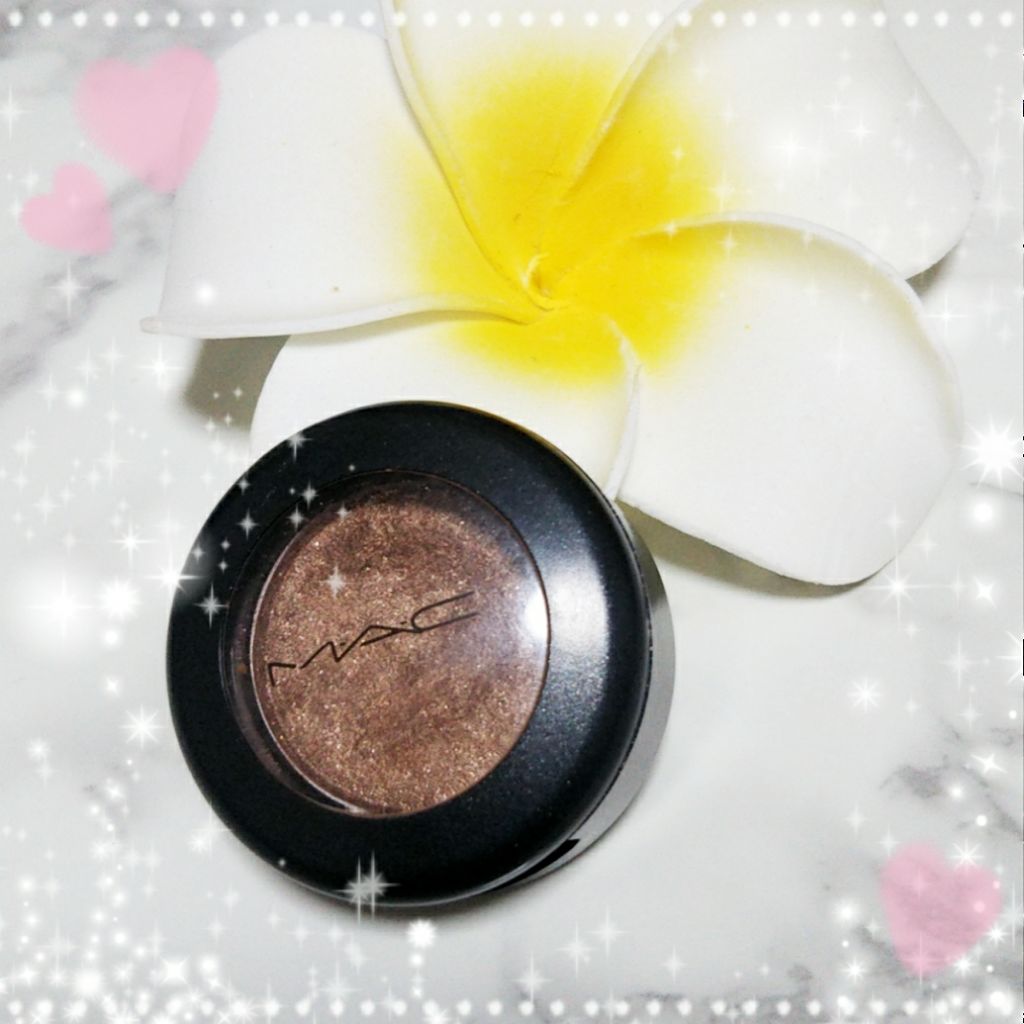 スモール アイシャドウ ブラン/M・A・C/単色アイシャドウを使ったクチコミ（1枚目）