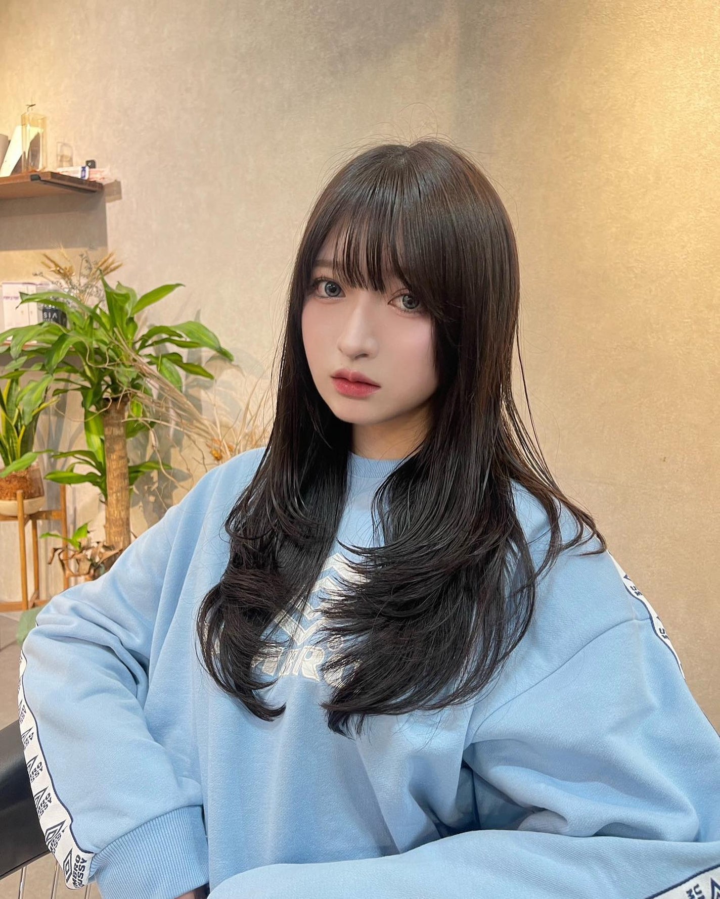 あつき on LIPS 「ファッションに合ったレイヤーカット任せてください〜✌🏻️.10..」(2枚目)