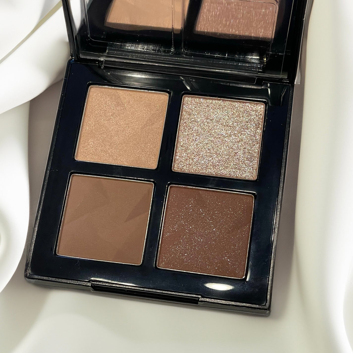 アイスカルプト/shu uemura/アイシャドウパレットを使ったクチコミ(5枚目)