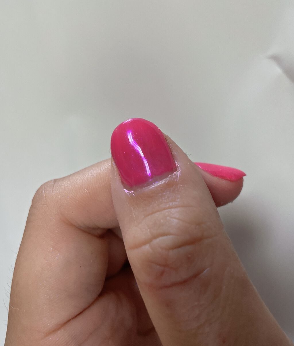 フェアリーダストパウダーオーロラピーコック/キャンドゥ/ネイルシールを使ったクチコミ（2枚目）