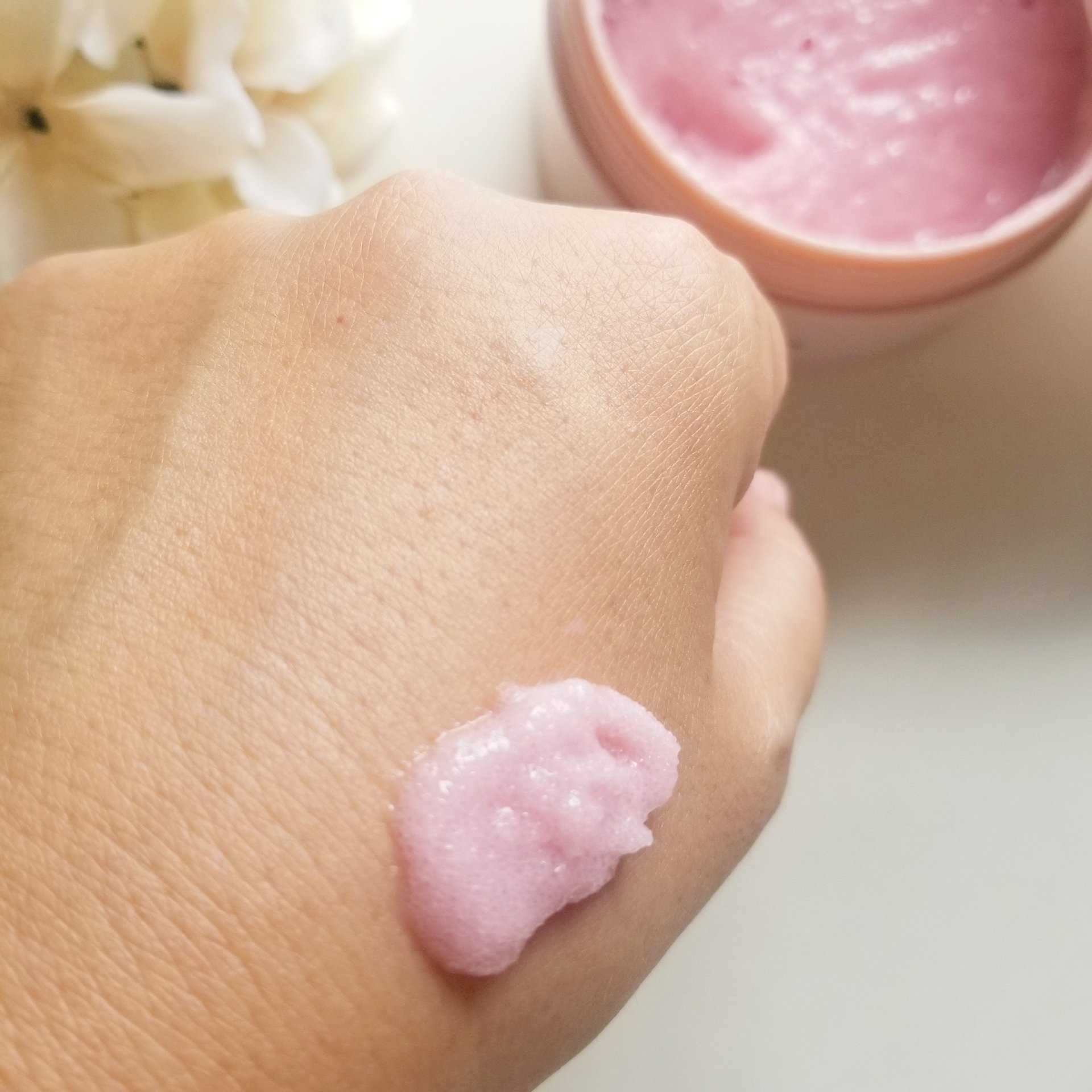 Q+Me スウィート ボム タラソ スクラブ/AGARISM/バスト・ヒップケアを使ったクチコミ（3枚目）