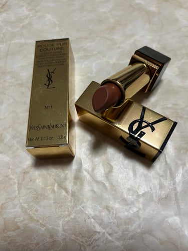 YVES SAINT LAURENT BEAUTE
ルージュ ピュールクチュール
N11
ブランカフタン
リラクシーなカフェオレブラウン

公式で欠品してた時があったから
ついつい気になり😄
ブラウンか