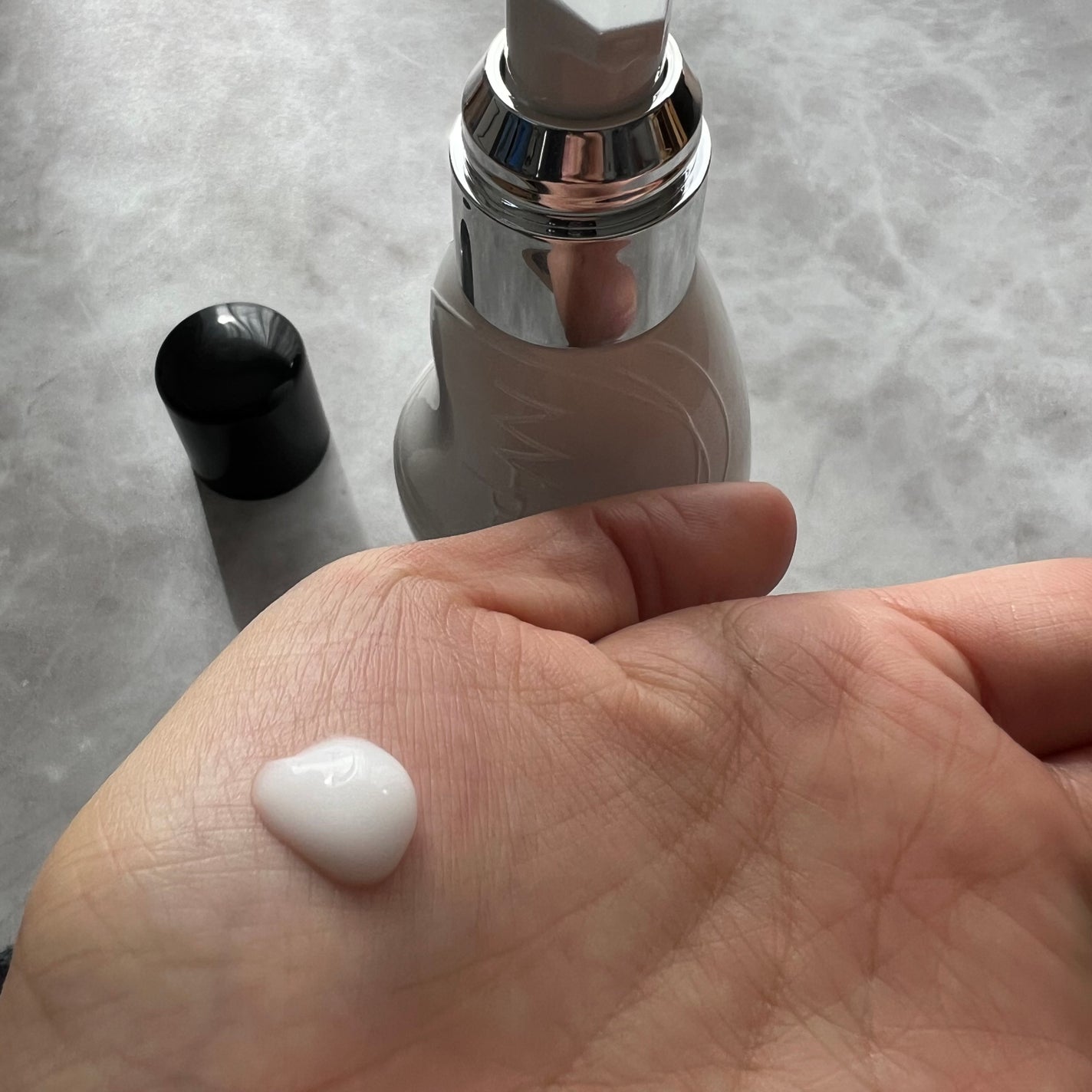 オーガニックフレグランスホワイトクリーム/MAPUTI/デリケートゾーンケアを使ったクチコミ(2枚目)