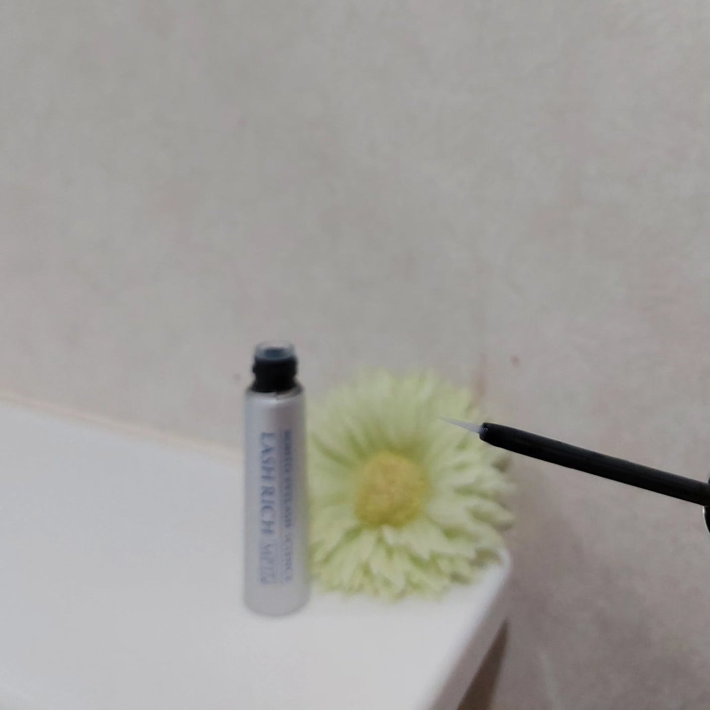 ラッシュリッチアイラッシュセラム/ロート製薬/まつげ美容液を使ったクチコミ(2枚目)